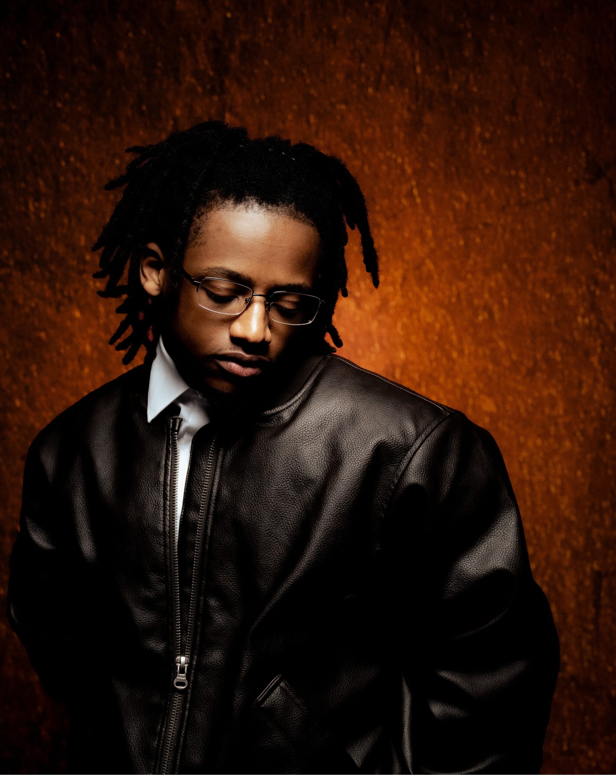 prod_track-files_1702077_extra_pictures_DemK