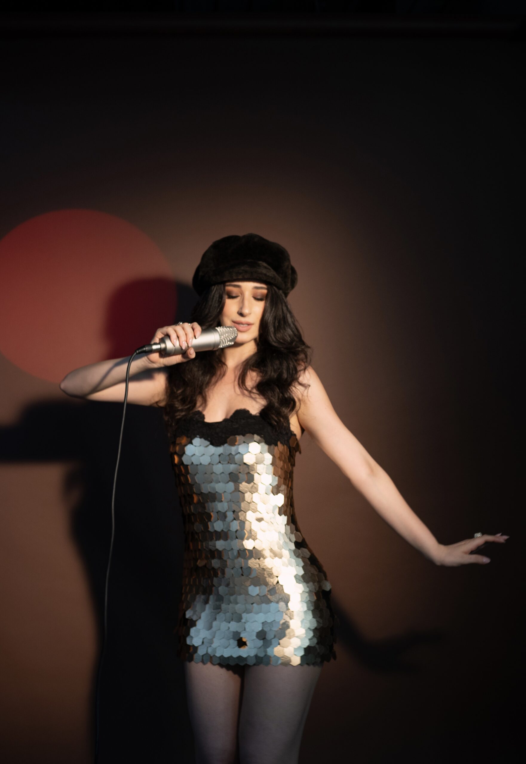 prod_track-files_1893051_extra_pictures_Sarah-Ali